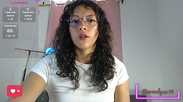 WendySuns  online show from 09/16/25, 06:09