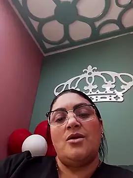 Snapshot of tiffany_Johnson1 chatting on 09/12/25, 07:58 tiffany Johnson1 online show from 09/12/25, 07:58