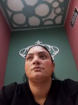 Snapshot of tiffany_Johnson1 chatting on 11/11/25, 04:40 tiffany Johnson1 online show from 11/11/25, 04:40