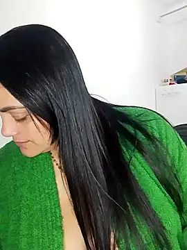 Snapshot of tiffany_Johnson1 chatting on 11/15/25, 02:31 tiffany Johnson1 online show from 11/15/25, 02:31