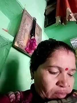 Manavi x online show from 11/15/25, 10:23