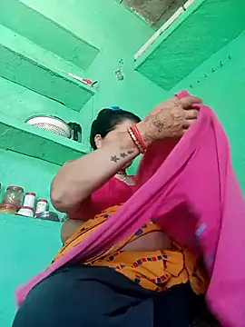 Manavi x online show from 05/02/26, 04:17