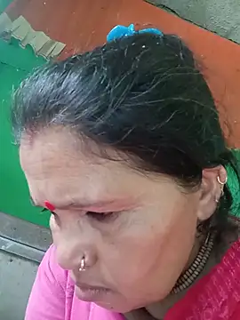 Manavi x online show from 05/15/26, 06:53