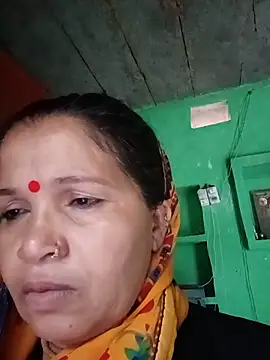 Manavi x online show from 06/12/26, 12:48