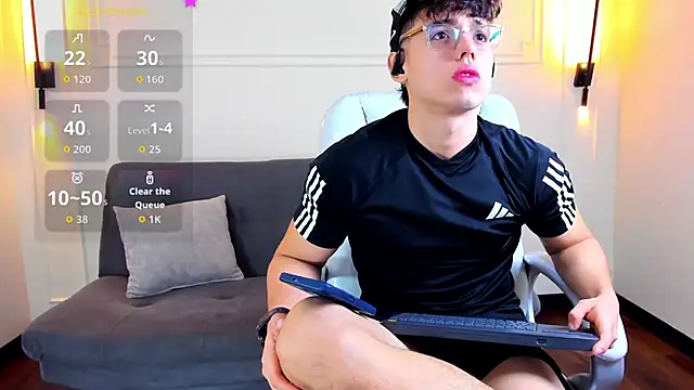 Snapshot of Jhoumod_21 chatting on 09/30/25, 10:42 Jhoumod 21 online show from 09/30/25, 10:42