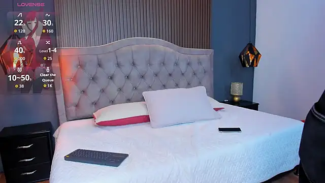 Snapshot of Jhoumod_21 chatting on 10/15/25, 10:15 Jhoumod 21 online show from 10/15/25, 10:15