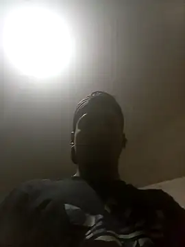 Snapshot of Bebicho14 chatting on 10/05/25, 08:01 Bebicho14 online show from 10/05/25, 08:01