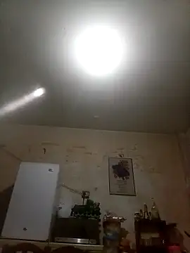 Snapshot of Bebicho14 chatting on 10/20/25, 04:13 Bebicho14 online show from 10/20/25, 04:13