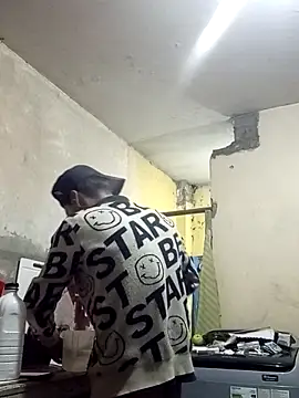 Bebicho14 online show from 04/13/26, 02:06