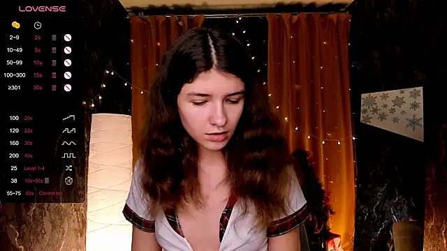 Snapshot of amy_cute_cat chatting on 12/17/25, 08:53 amy cute cat online show from 12/17/25, 08:53