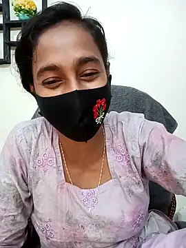 Snapshot of Softecho-03 chatting on 11/07/25, 10:10 Softecho-03 online show from 11/07/25, 10:10