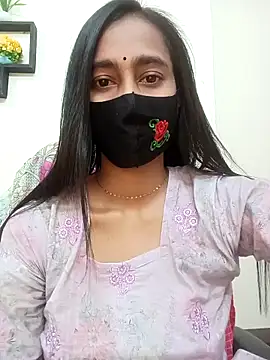 Snapshot of Softecho-03 chatting on 11/13/25, 09:47 Softecho-03 online show from 11/13/25, 09:47