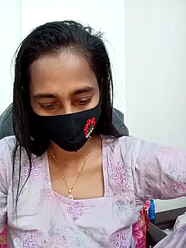 Snapshot of Softecho-03 chatting on 11/20/25, 05:34 Softecho-03 online show from 11/20/25, 05:34