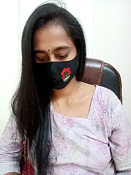 Snapshot of Softecho-03 chatting on 11/27/25, 08:44 Softecho-03 online show from 11/27/25, 08:44