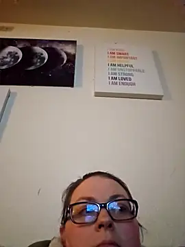 Yamiko42 online show from 02/23/26, 05:38