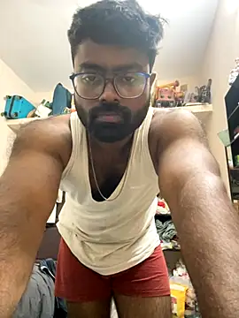 Snapshot of DJLOVE280825 chatting on 10/02/25, 11:01 DJLOVE280825 online show from 10/02/25, 11:01