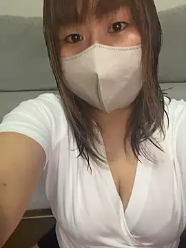 Snapshot of xxx_yuna_xxx chatting on 10/13/25, 07:36 xxx yuna xxx online show from 10/13/25, 07:36