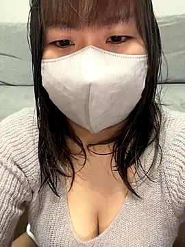 Snapshot of xxx_yuna_xxx chatting on 11/03/25, 07:48 xxx yuna xxx online show from 11/03/25, 07:48