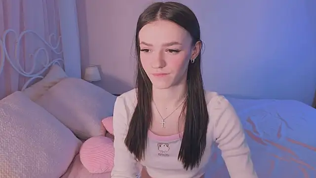 E l i z e  online show from 11/18/25, 05:23