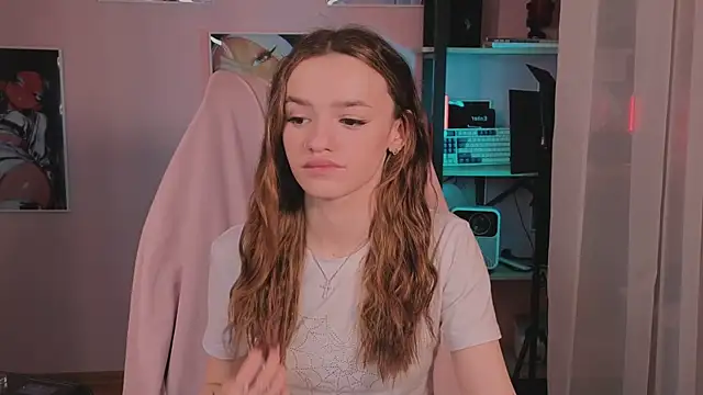E l i z e  online show from 05/06/26, 05:14