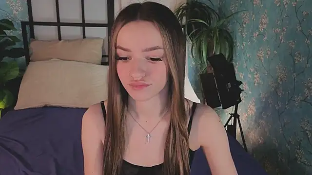 E l i z e  online show from 05/15/26, 05:03