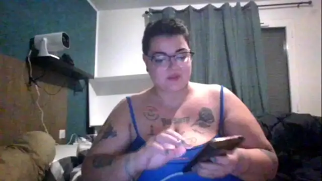 Snapshot of PirateXL chatting on 03/12/26, 01:01 PirateXL online show from 03/12/26, 01:01