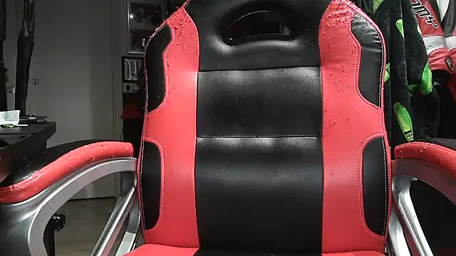 Snapshot of my_lord_28 chatting on 09/21/25, 08:43 my lord 28 online show from 09/21/25, 08:43