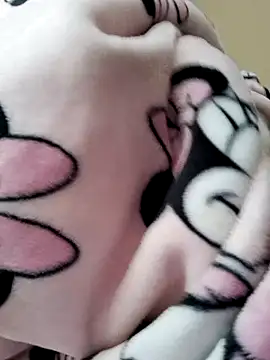 SexyGemBeautyX online show from 10/15/25, 12:27