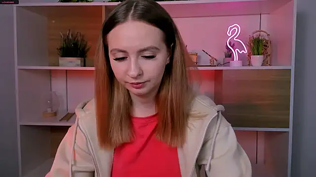 Snapshot of mila_glow1 chatting on 10/21/25, 07:25 mila glow1 online show from 10/21/25, 07:25