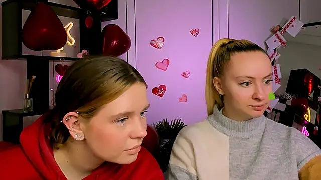 Snapshot of mila_glow1 chatting on 02/16/26, 07:21 mila glow1 online show from 02/16/26, 07:21