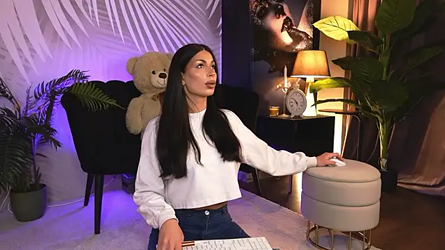 Snapshot of EvaRhea chatting on 02/18/26, 04:30 EvaRhea online show from 02/18/26, 04:30