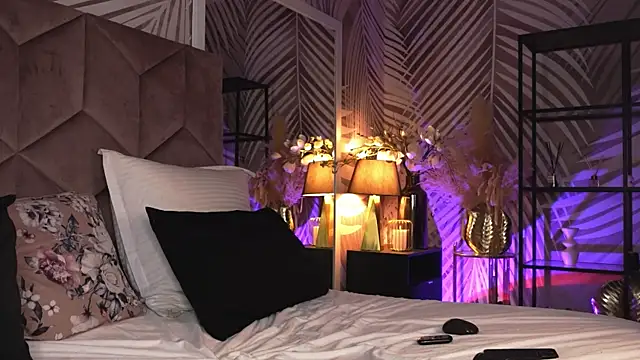 Snapshot of EvaRhea chatting on 04/06/26, 02:53 EvaRhea online show from 04/06/26, 02:53