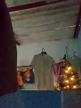 Snapshot of Srsexy18cm chatting on 11/23/25, 05:46 Srsexy18cm online show from 11/23/25, 05:46