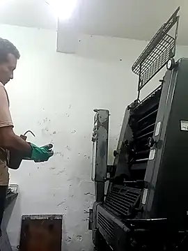 Snapshot of Srsexy18cm chatting on 02/04/26, 05:24 Srsexy18cm online show from 02/04/26, 05:24