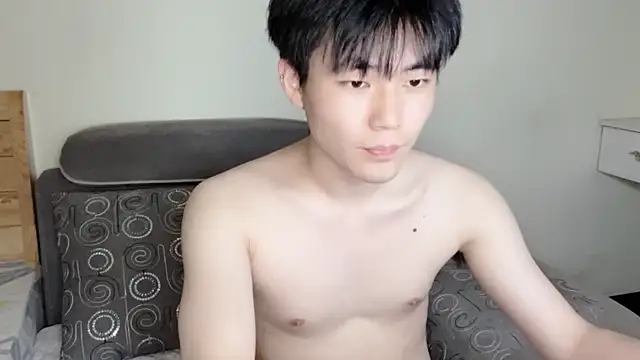 Snapshot of xiaoyang5200 chatting on 10/03/25, 12:46 xiaoyang5200 online show from 10/03/25, 12:46