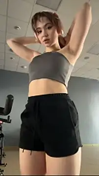 Snapshot of LunaMillie chatting on 12/16/25, 10:09 LunaMillie online show from 12/16/25, 10:09