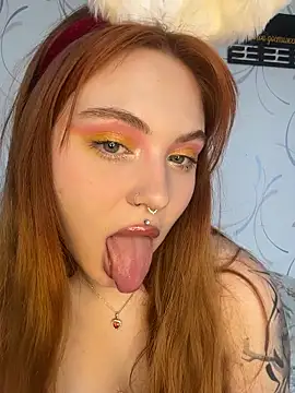 Snapshot of LunaMillie chatting on 04/03/26, 11:52 LunaMillie online show from 04/03/26, 11:52