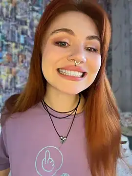 Snapshot of LunaMillie chatting on 04/08/26, 10:04 LunaMillie online show from 04/08/26, 10:04