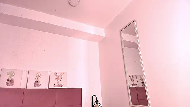 CamiilaGlow online show from 09/24/25, 05:27