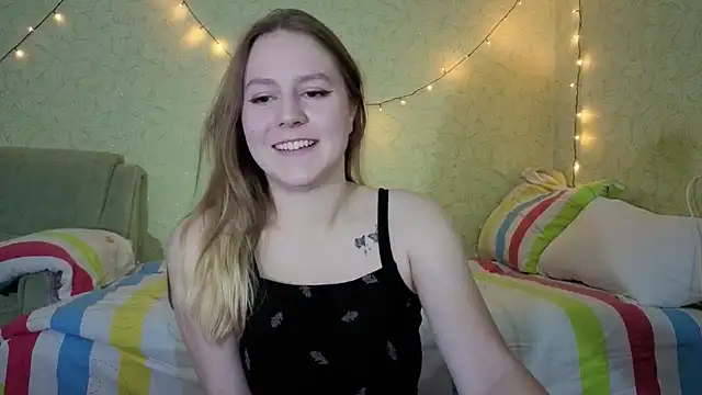 Snapshot of ShyMistery chatting on 11/21/25, 07:12 ShyMistery online show from 11/21/25, 07:12