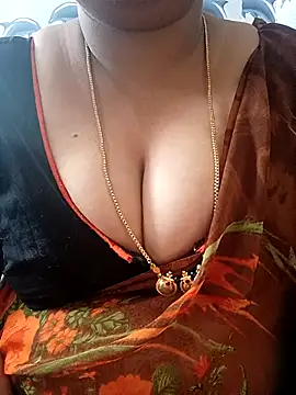 Snapshot of Geetha227 chatting on 05/01/26, 02:27 Geetha227 online show from 05/01/26, 02:27