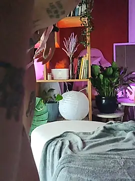 Snapshot of Jess_tattoo11 chatting on 10/13/25, 03:34 Jess tattoo11 online show from 10/13/25, 03:34