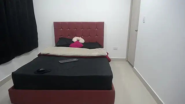 yohacriss online show from 11/13/25, 12:20