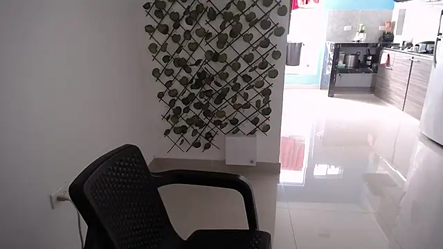 yohacriss online show from 12/14/25, 07:29