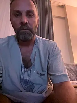 Snapshot of scarpion221017 chatting on 09/09/25, 08:19 scarpion221017 online show from 09/09/25, 08:19