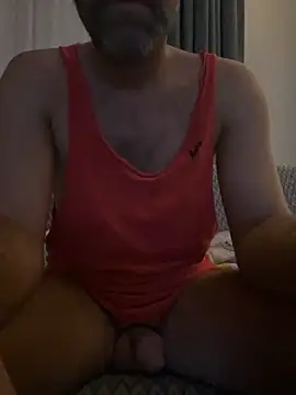 Snapshot of scarpion221017 chatting on 09/24/25, 09:18 scarpion221017 online show from 09/24/25, 09:18