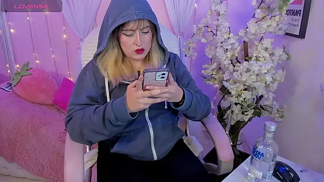 Jenny Wolridge  online show from 02/10/26, 12:04