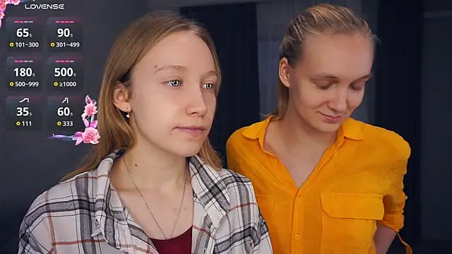 EarnestineGyllenband online show from 10/26/25, 06:30