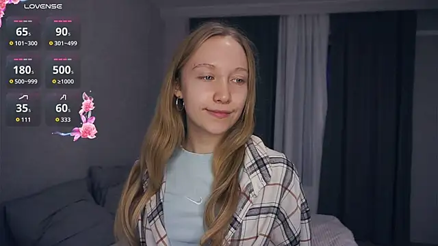 EarnestineGyllenband online show from 11/06/25, 06:25