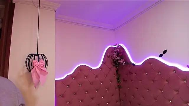 sophiievv online show from 11/20/25, 07:02